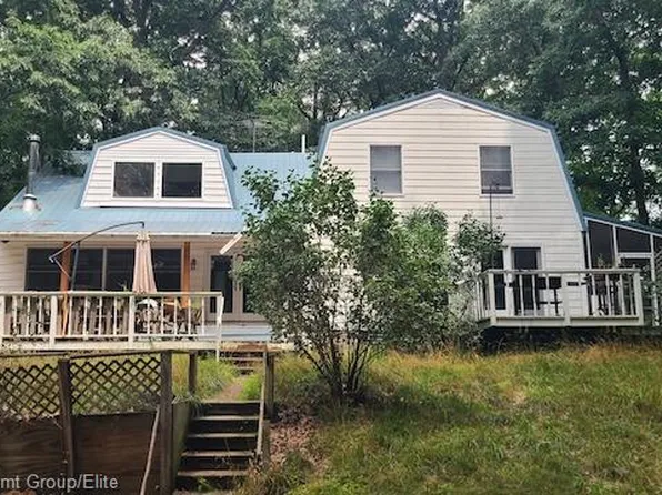 589 W Dexter Trl, Mason, MI 48854