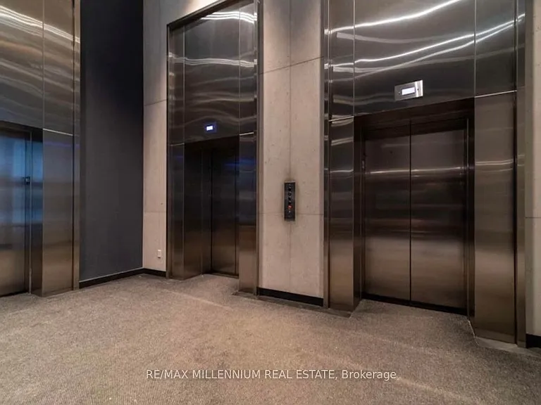 28 Wellesley St E #3001 — Photo 9
