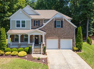 713 Wisborough Ct, Hillsborough, NC 27278