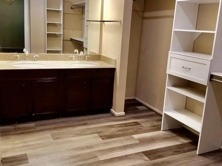 206 Leafwood Cir — Photo 10