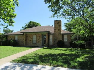 3806 Osage Dr, Rowlett, TX