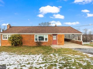 7810 Chambers Hill Rd, Harrisburg, PA 17111