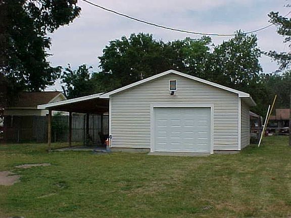 2nd image of 710 14th St