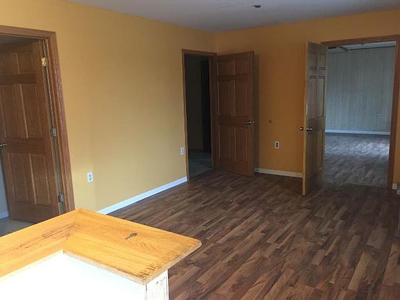 4th image of 9241 Baltimore St NE