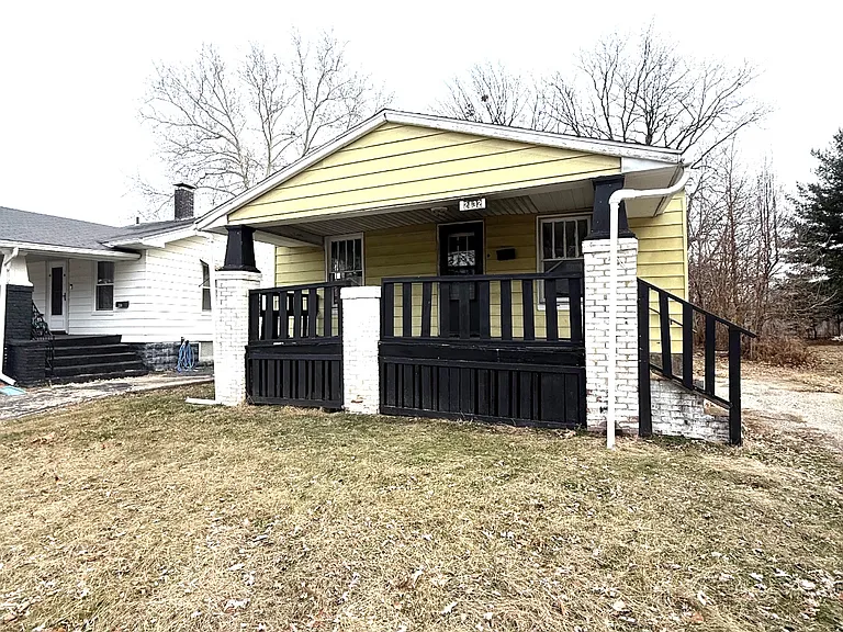 2132 N Church St — Photo 1