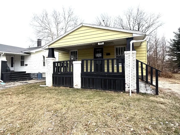 2132 N Church St, Decatur, IL 62526