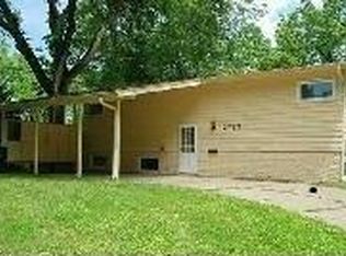 2717 Ashby Ave, Des Moines, IA 50310
