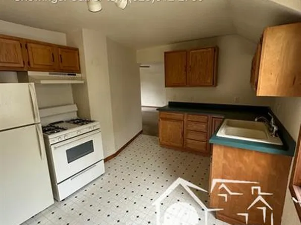 28 E 11th St #2, Fond Du Lac, WI 54935