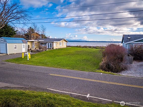 2nd image of 4448 Saltspring Drive