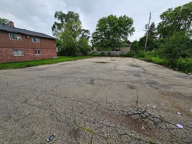 5308 W Mill Rd #1 — Photo 4