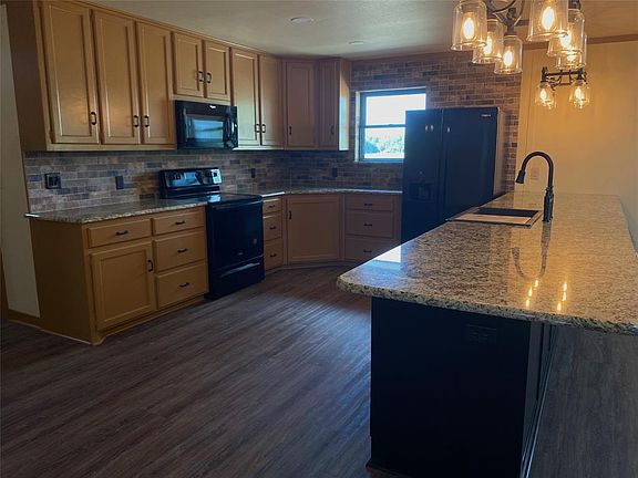 4th image of 1117 W Bivar Ave
