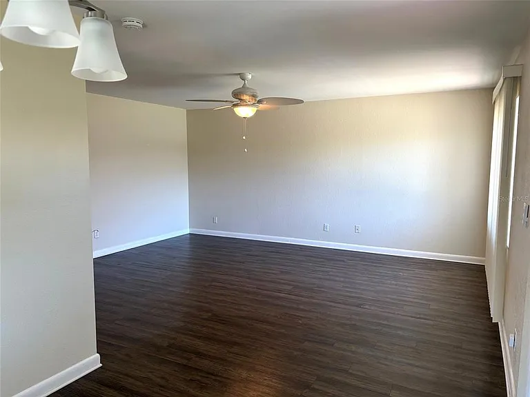 2202 Clubhouse Dr #185 — Photo 8
