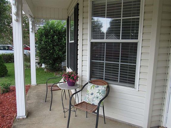 3rd image of 172 Wildflower Ln