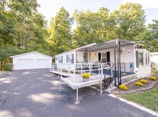 152 Lazy River Rd, Cloverdale, IN 46120