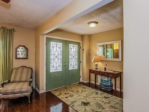 2nd image of 6709 Orangewood Dr