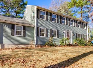 12 Barnstable Rd, Norfolk, MA 02056