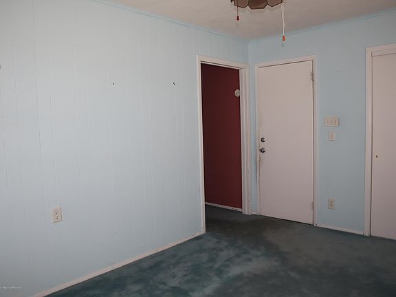 2nd image of 43 Harrington Dr S
