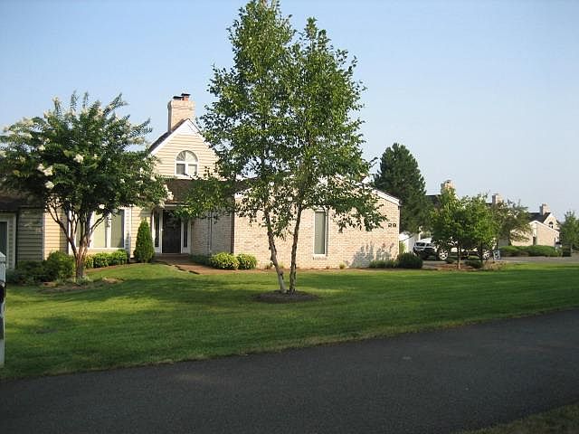 1st image of 140 Island Green Cir #29