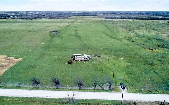 2nd image of 6964 NW County Road 1210