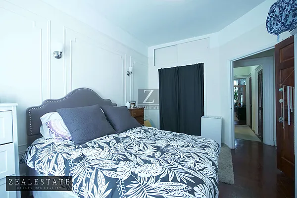 Rented by ZealEstate Group Inc | media 10