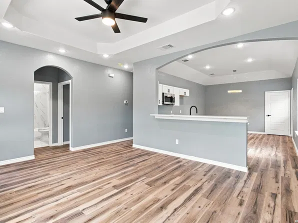 110 INEZ AVE, San Antonio, TX 78228