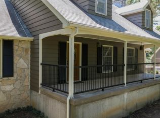 2025 College Heights Rd, Manhattan, KS 66502