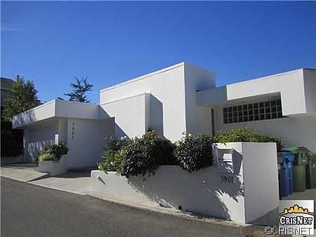 1st image of 3901 Glenridge Dr
