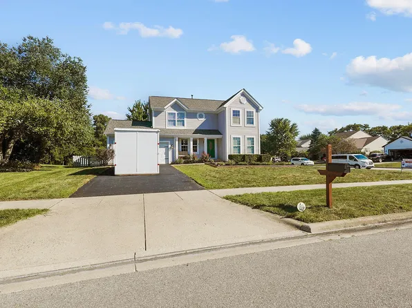 7698 Gladshire Blvd, Lewis Center, OH 43035