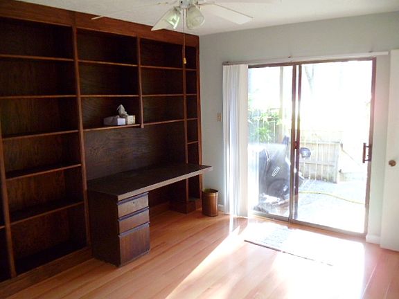 downstairs bedroom #2