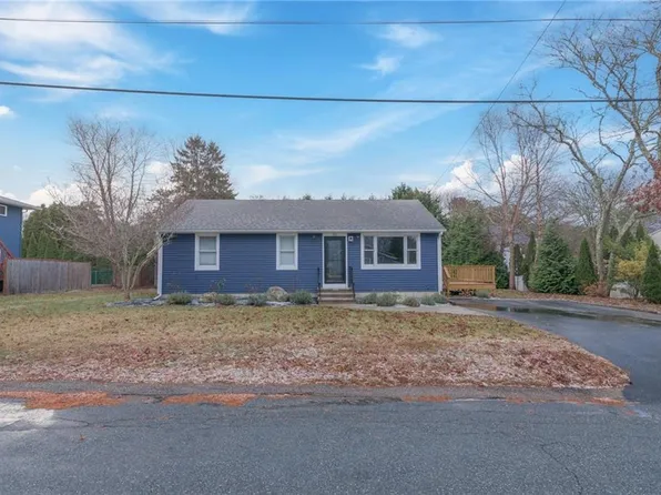 93 Hemlock Rd, South Kingstown, RI 02879