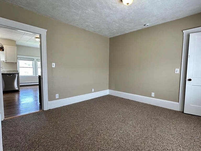 367 Orient Ave #2 — Photo 10