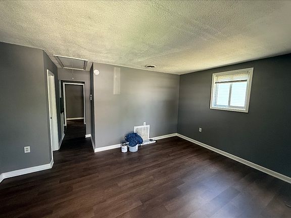 2nd image of 938 Detroit Ave