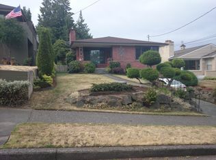 3911 W Bertona St, Seattle, WA 98199