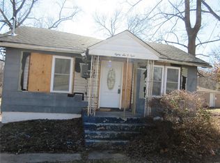 8608 Betty Lee Ave, Saint Louis, MO 63114
