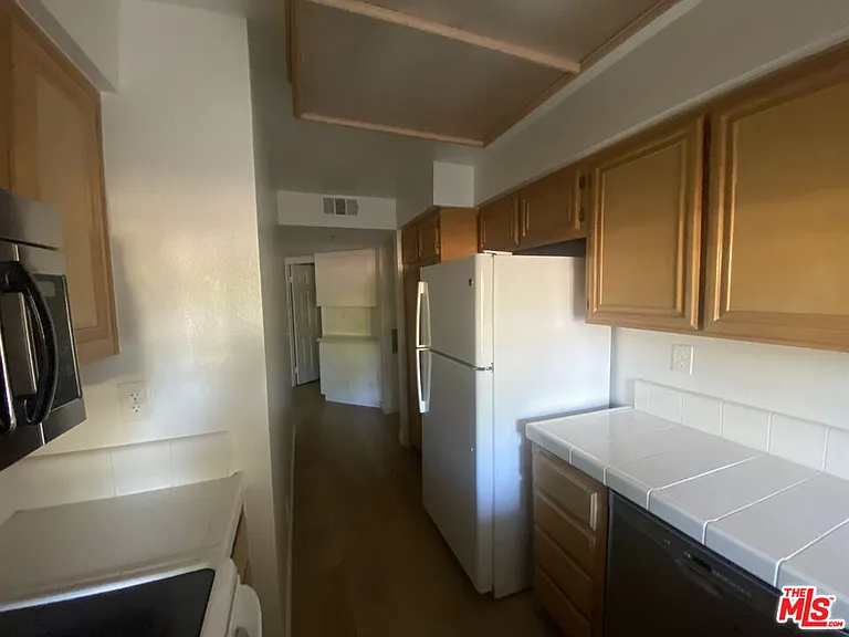 675 Oak Run Trl #TL301 — Photo 8