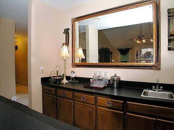 5th image of 3698 Wentworth Ln