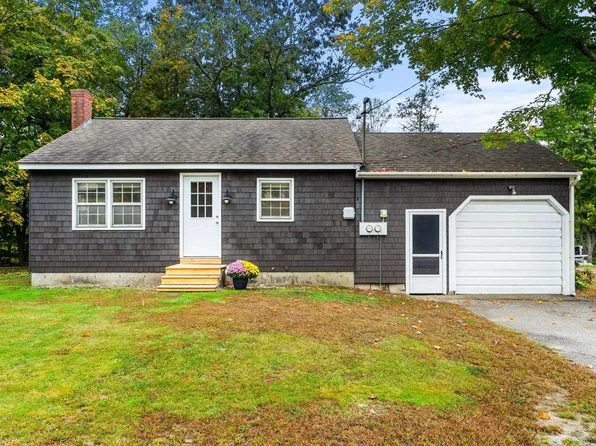 19 Pine Valley Street, Wilton, NH 03086