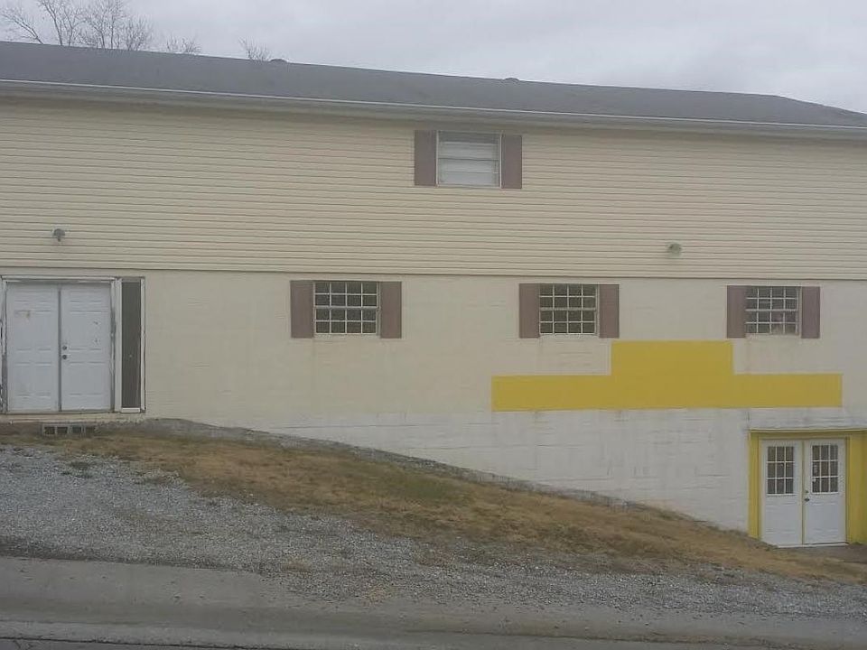 2nd image of 1360 Wildwood Ave SE