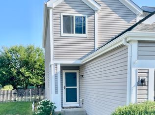 1410 Timber Ln, South Elgin, IL 60177