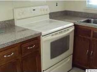 13 Mohican Dr, Middletown, NJ 07748