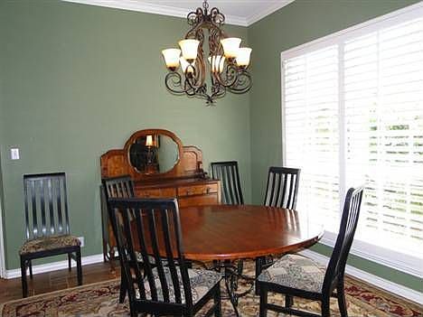 4th image of 5716 Hillcrest Pl