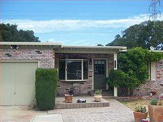 1011 Portola Dr photo 1