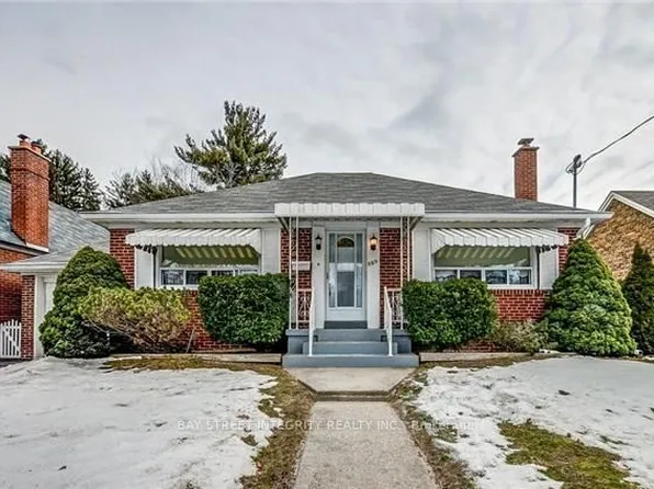 889 Royal York Rd, Toronto, ON M8Y 2V5