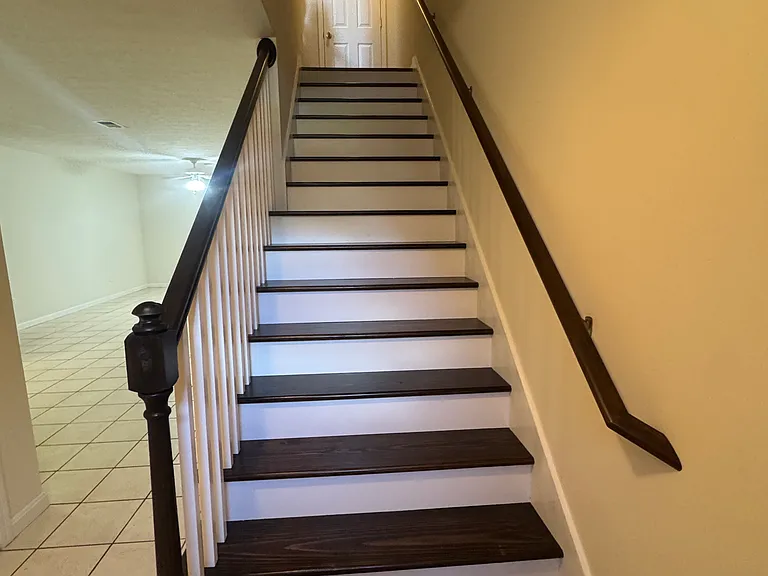119 Ash Ct #119 — Photo 5