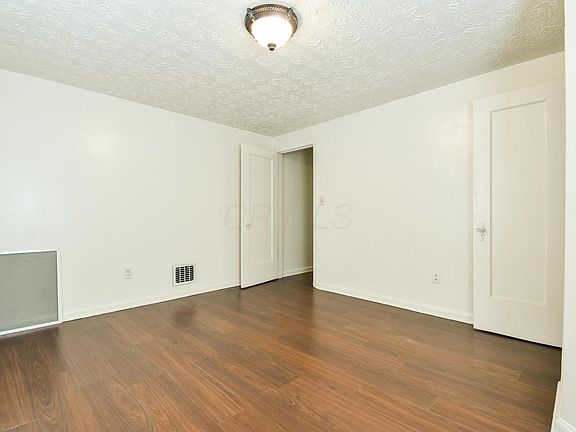 5th image of 1272 E 21st Ave