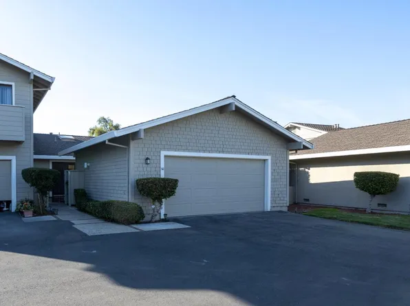 50 Donnas Ln, Hollister, CA 95023