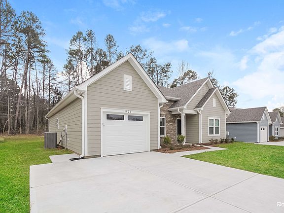 3rd image of 4420 Mountain Island Dr