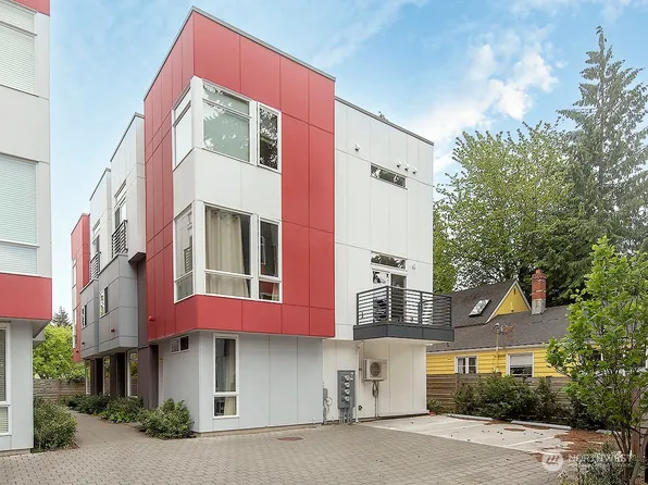 9032 14th Avenue NW #C, Seattle, WA 98117