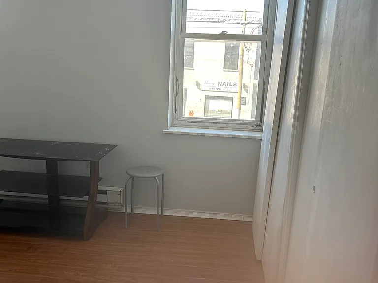 1951 S 22nd St #2 — Photo 4