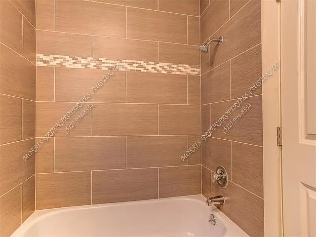 6403 Auburn Dr #B — Photo 12